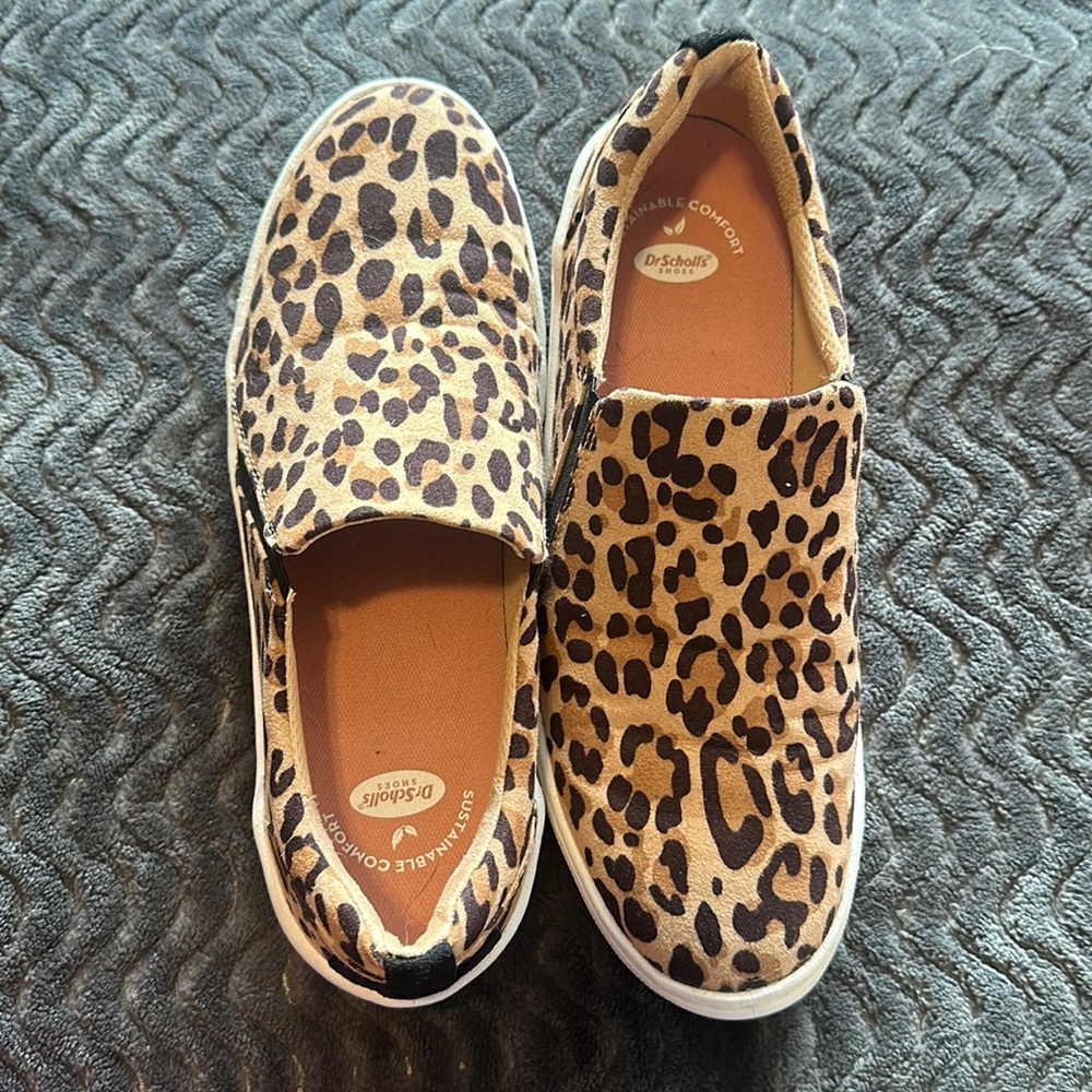 Dr Scholl’s Sustainable Comfort leopard slide on